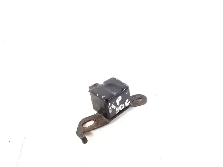 Toyota Corolla E120 E130 (2000 - 2004) 89174-13030 Датчик удара SRS — фото 2