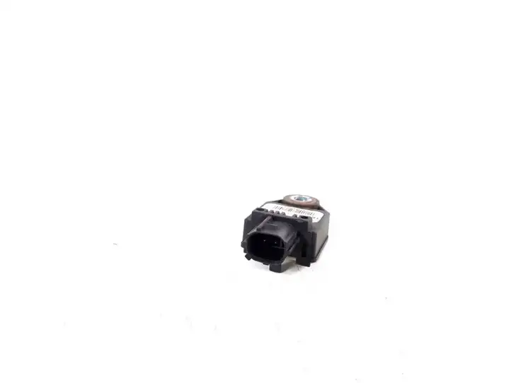 Toyota Corolla E120 E130 (2000 - 2004) 89173-02030 Датчик удара SRS — фото 2