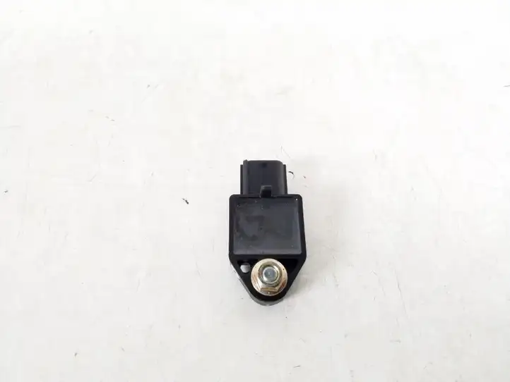 Toyota Corolla E120 E130 (2000 - 2004) 89831-05010 Датчик удара SRS — фото 2