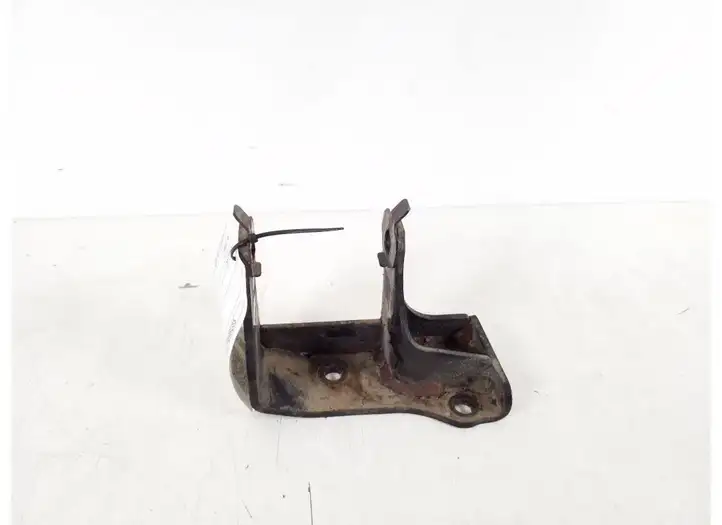 Toyota Corolla E120 E130 (2000 - 2004) 12325-0G010 Кронштейн двигателя — фото 1
