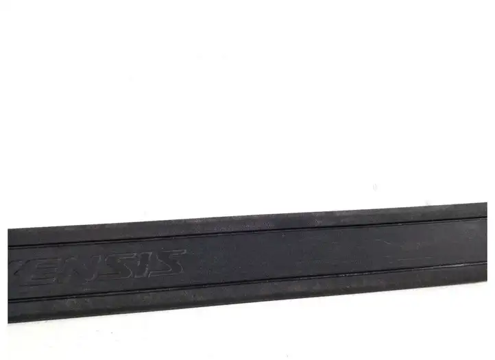 Toyota Avensis T270 (2009 - 2012) 67912-05040 Внутренняя отделка переднего порога — фото 3