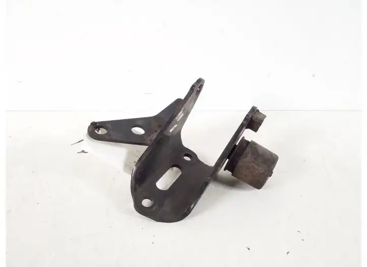 Toyota Avensis T250 (2003 - 2006) 12321-0H030 Кронштейн двигателя — фото 1