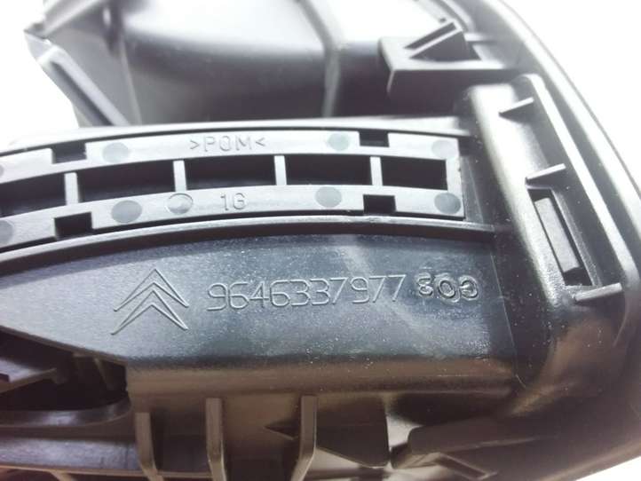 Citroen C4 (2004 - 2008)  9646337977 Воздушная решётка окна