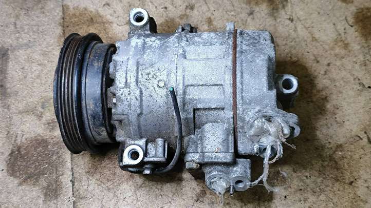 Volkswagen PASSAT B5.5 (2001 - 2005)  8D0260808 Компрессор (насос) кондиционера воздуха