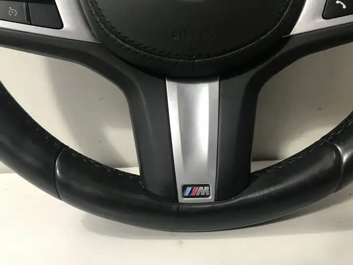 BMW 3 G20 G21 (2019 - ) Руль — фото 2