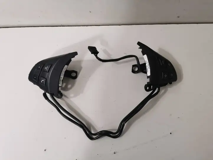 BMW X6 E71 (2008 - 2014) 9149030 Кнопки на рулевом колесе — фото 1