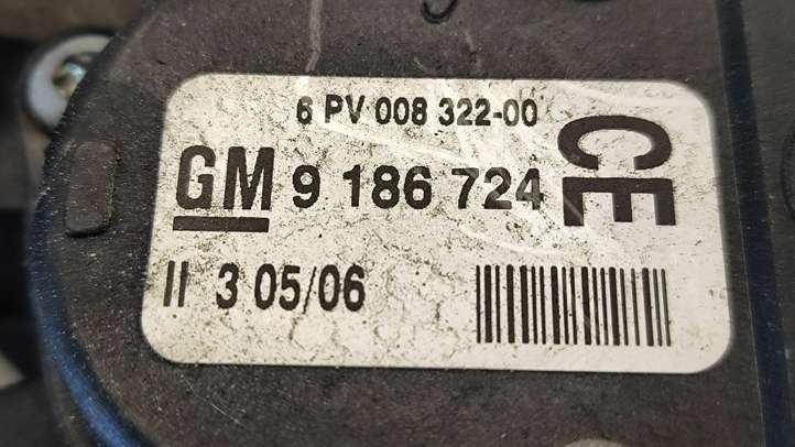 Opel Vectra (2002 - 2005)  9186724 Педаль акселератора