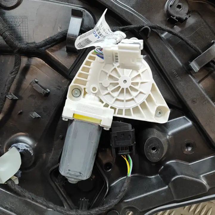 Mercedes-Benz CLA C117,X117,W117 (2013 - 2019) A1237660022 Стеклоподъемник передней двери (комплект) — фото 9