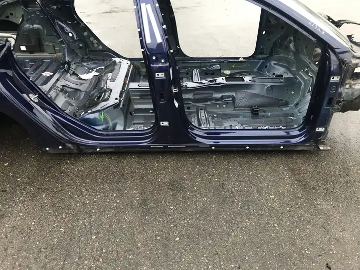 Volkswagen Arteon (2017 - ) Порог кузова — фото 1
