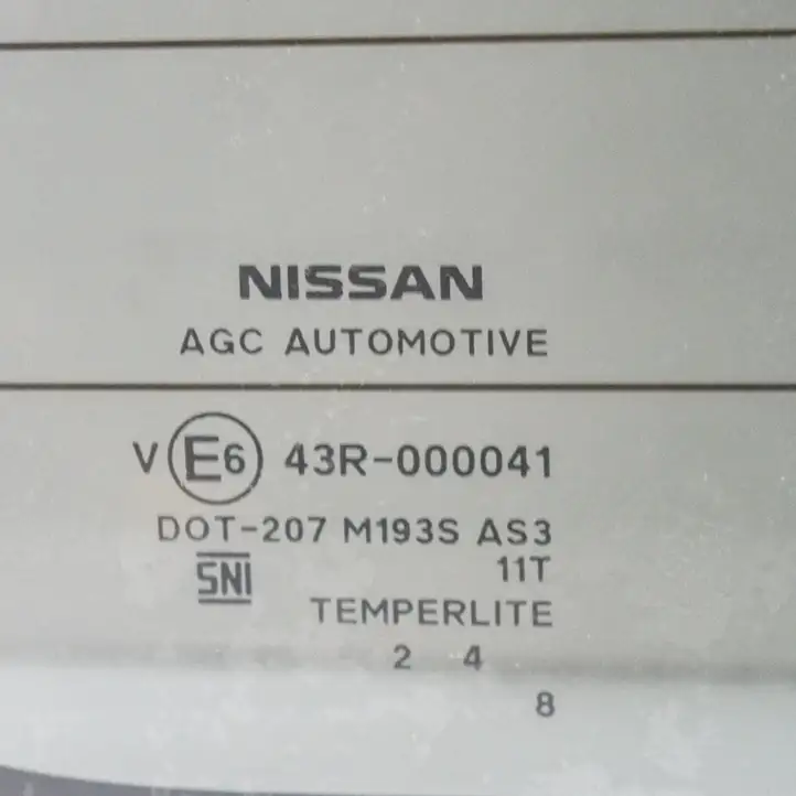 Nissan NP300 (2008 - 2015) 43R000041 Заднее стекло — фото 6