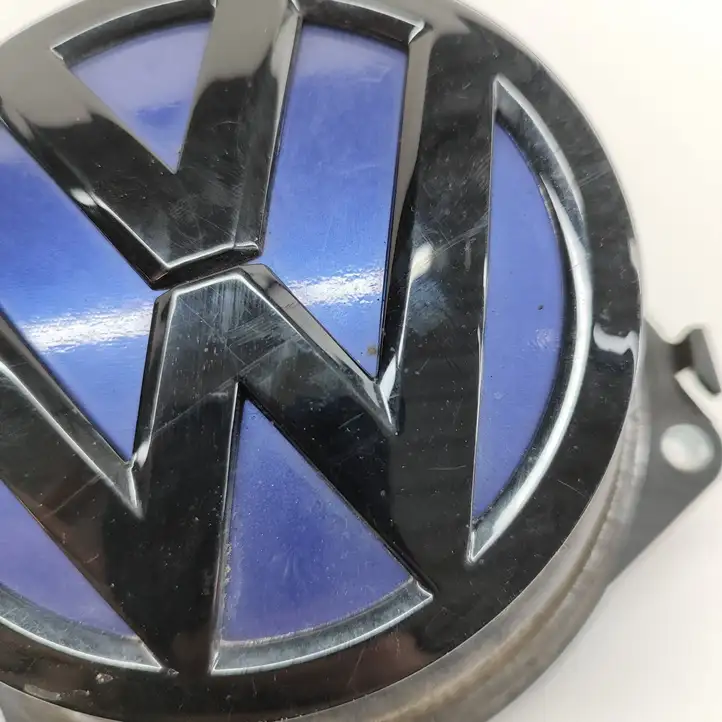 Volkswagen Golf VII (2013 - 2019) 5G9827469D Ручка крышки багажника — фото 6