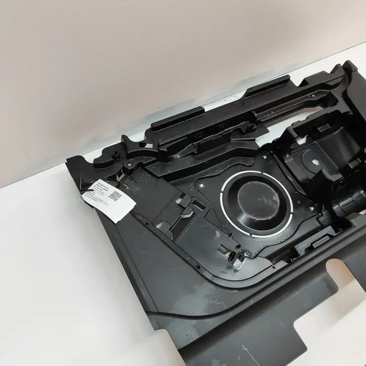 Mercedes-Benz A W177 (2018 - ) A1778900000 Обшивка ниши запасного колеса — фото 2