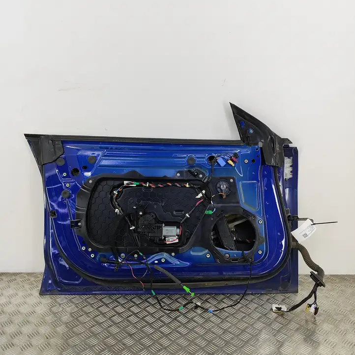 Tesla Model 3 (2017 - 2023) Дверь — фото 2