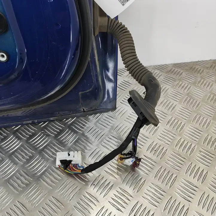 Tesla Model 3 (2017 - 2023) Дверь — фото 5