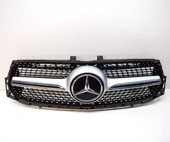 Mercedes-Benz GLE W167 (2019 - ) A1678856203 Верхняя решетка радиатора — фото 1