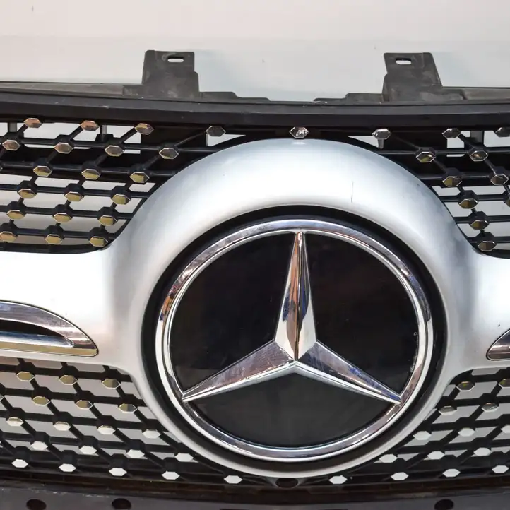 Mercedes-Benz GLE W167 (2019 - ) A1678856203 Верхняя решетка радиатора — фото 6