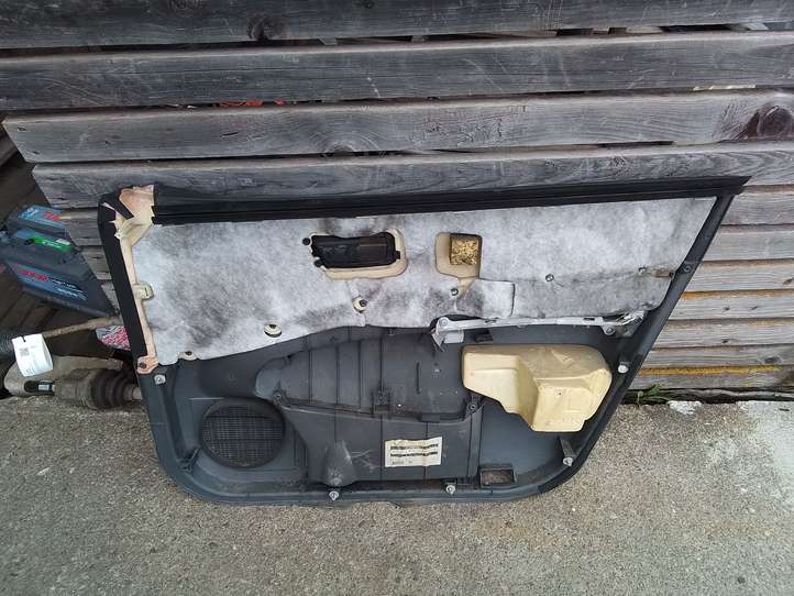 Toyota Prius (XW20) (2003 - 2009)  761627700 Обшивка передней двери