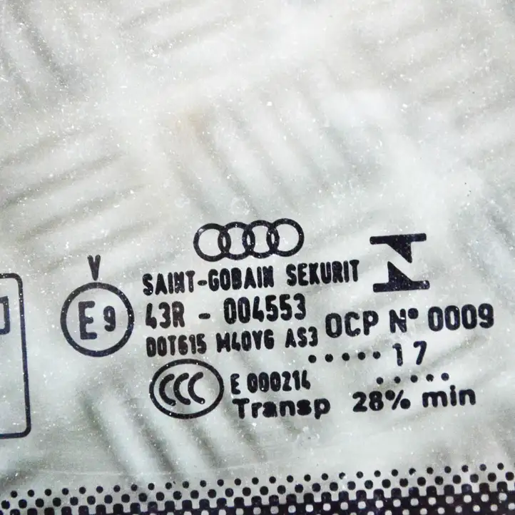 Audi Q5 SQ5 (2017 - ) 80A845298L Форточка двери — фото 9