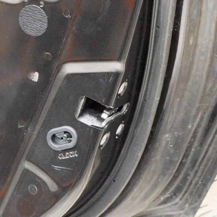 Nissan Juke I F15 (2010 - 2018) H2100BA6MB Задняя дверь — фото 3