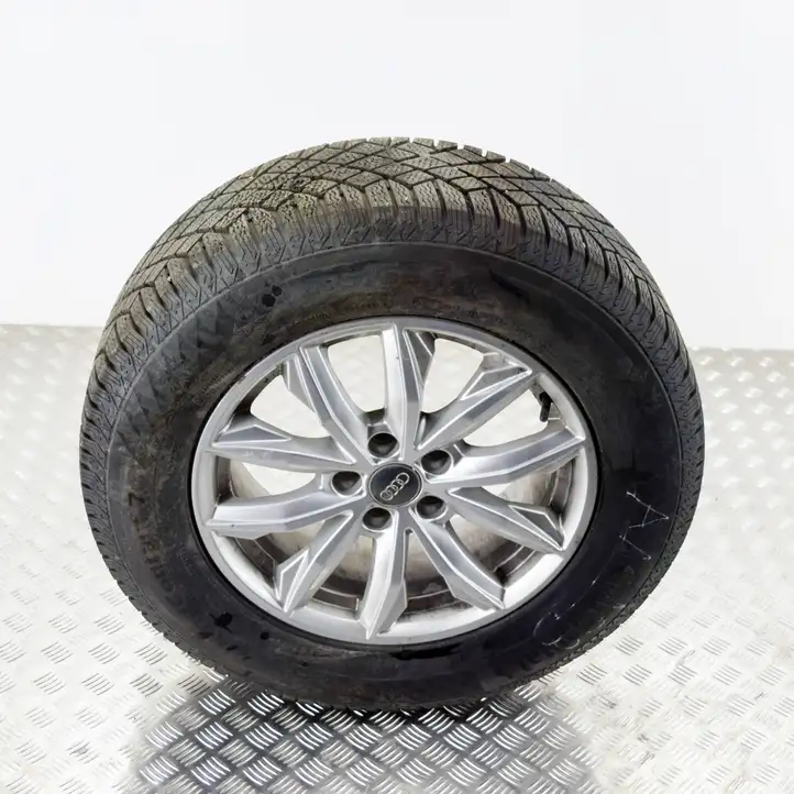 Audi Q5 SQ5 (2017 - ) 80A601025J — фото 1