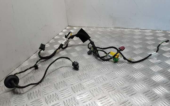 Mercedes-Benz C W204 (2007 - 2014)  A2044400605 Проводка передних дверей
