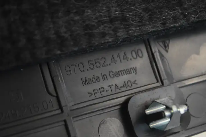 Porsche Panamera (970) (2013 - 2016) 97055241400 Нижняя отделка панели приборов — фото 5