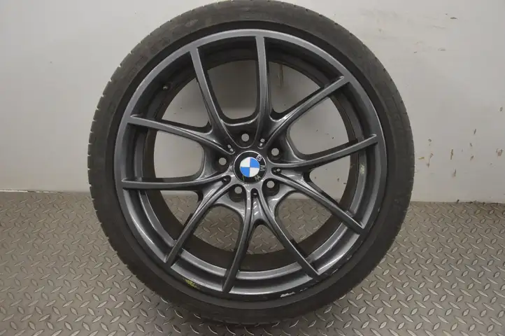 BMW 6 F12 F13 (2010 - 2018) 85JX20 Легкосплавный колесный диск R20 — фото 19