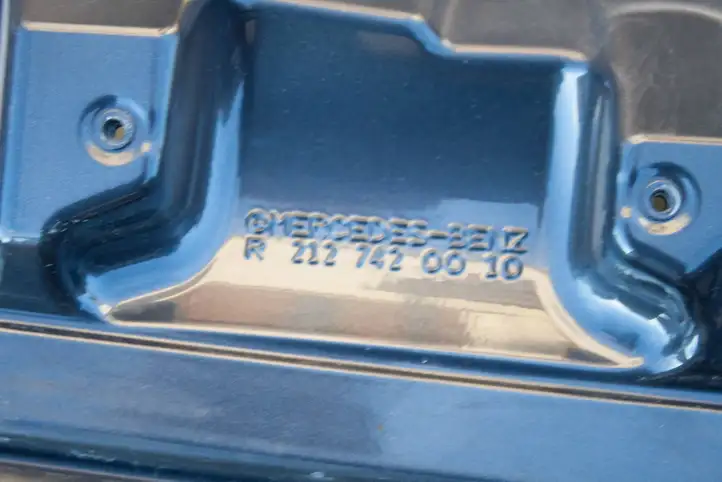 Mercedes-Benz E W212 (2009 - 2016) R2127420010 Крышка багажника — фото 4