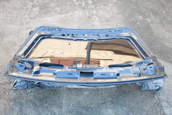 Mercedes-Benz E W212 (2009 - 2016) R2127420010 Крышка багажника — фото 9