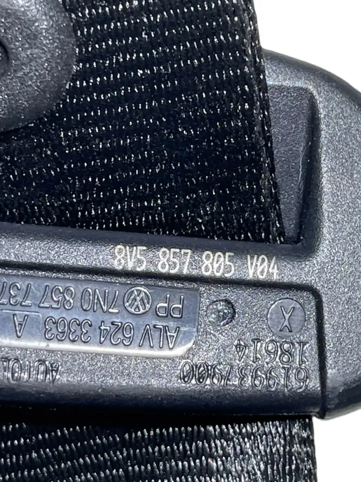 Audi A3/S3 8V (2012 - 2016) 8V5857805 Задний ремень безопасности — фото 9