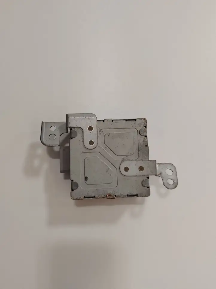 Toyota Land Cruiser (J120) (2002 - 2009) 8987860020 Прочие блоки управления — фото 4