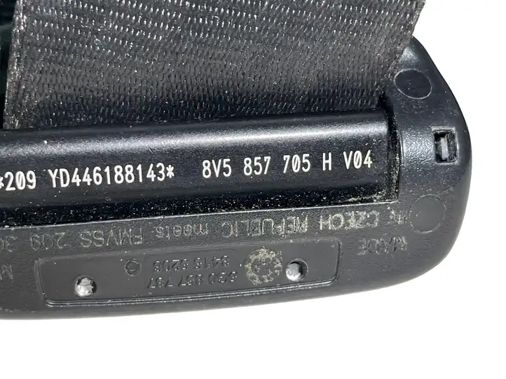 Audi A3/S3 8V (2012 - 2016) 8V5857705H Передний ремень безопасности — фото 3