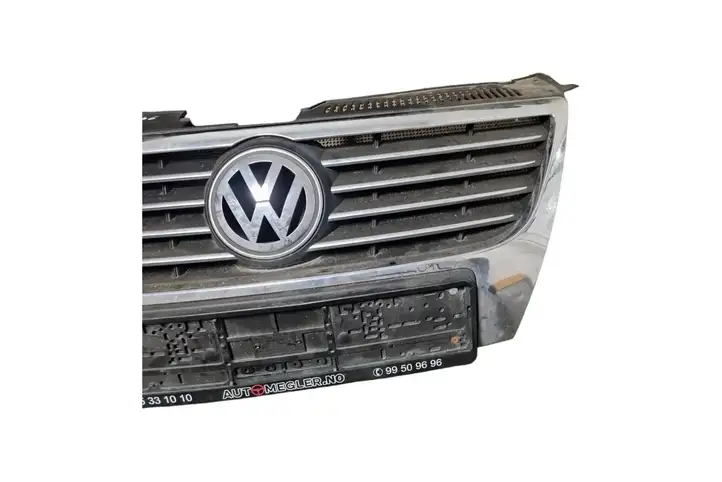 Volkswagen PASSAT B6 (2005 - 2010) 3C0853651D Верхняя решетка радиатора — фото 6