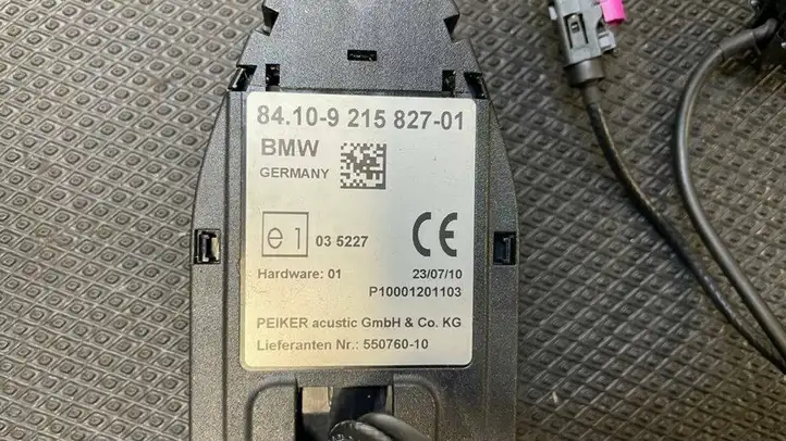 BMW 5 F10 F11 (2009 - 2016) P10001201103 Автомобильный телефон — фото 5