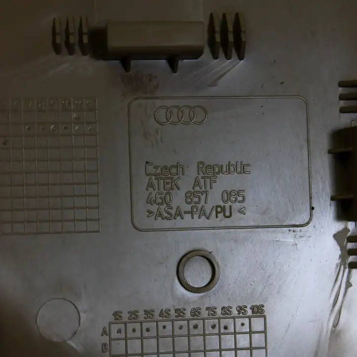 Audi A6 C7 (2011 - 2014) 4G0857085 Боковая отделка панели приборов — фото 5
