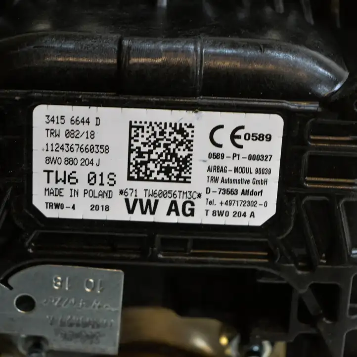 Audi A5 (2016 - ) 8W0880204J Подушка безопасности пассажира — фото 7