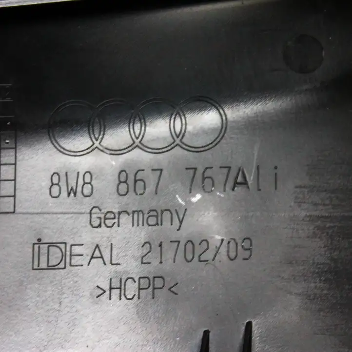 Audi A5 (2016 - ) 8W8867767A Внутренняя отделка заднего порога — фото 5