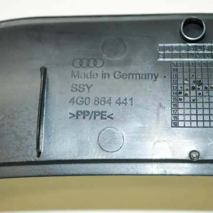 Audi A6 C7 (2014 - 2018) 4G0864441 Прочие детали салона — фото 4