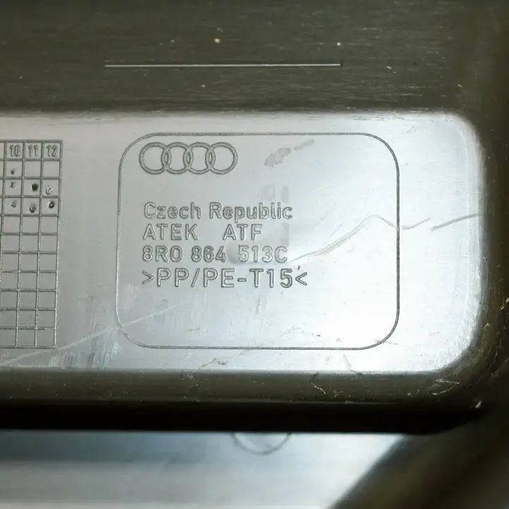 Audi Q5 SQ5 (2008 - 2012) 8R0864513C Отделка порога багажника — фото 6