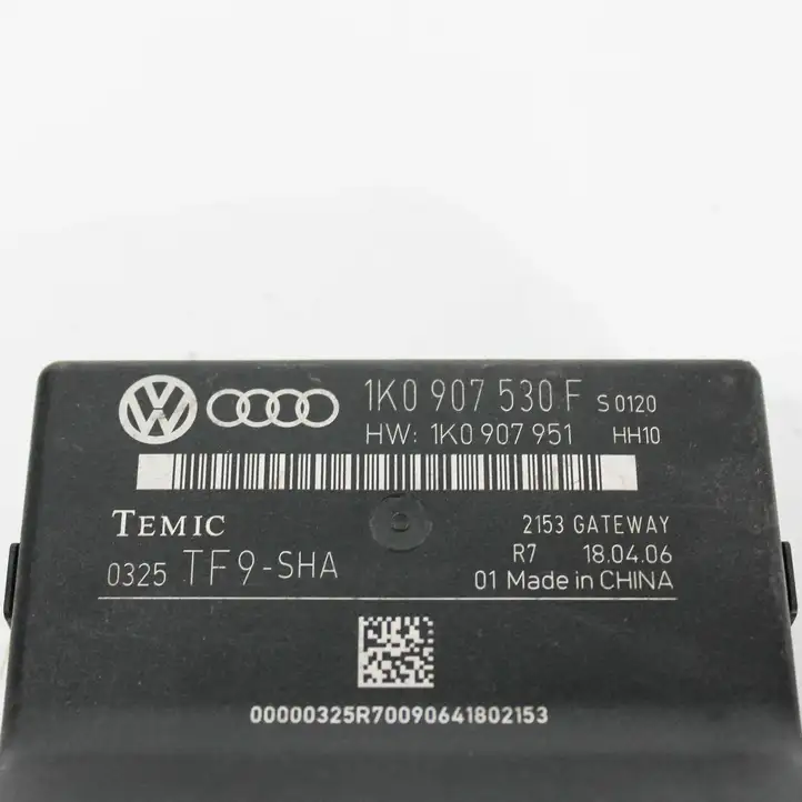 Volkswagen Jetta V (2005 - 2010) 1K0907530F Модуль Gateway — фото 1