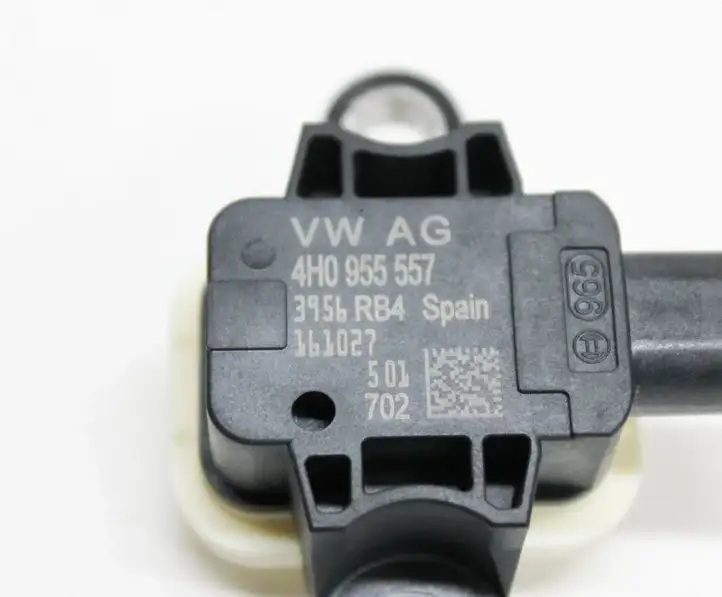 Audi A6 C7 (2014 - 2018) 4H0955557 Датчик удара SRS — фото 3