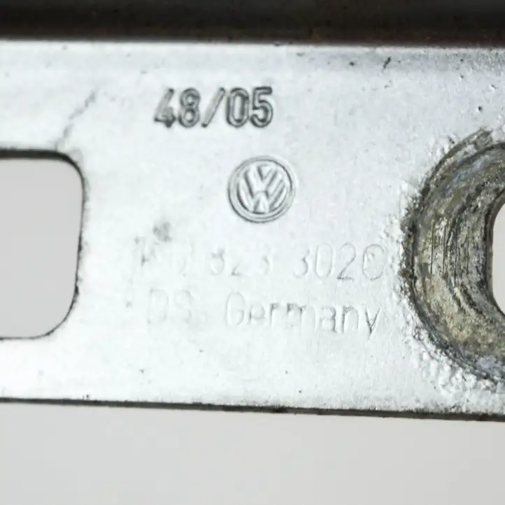 Volkswagen Jetta V (2005 - 2010) 1K0823301C Петли капота — фото 4