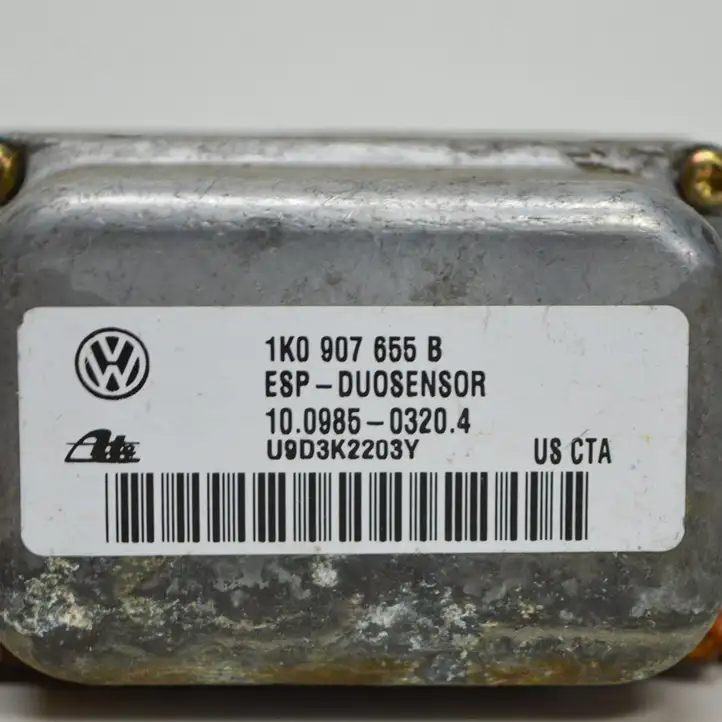 Volkswagen Golf V (2003 - 2009) 1K0907655B Датчик ускорения — фото 3
