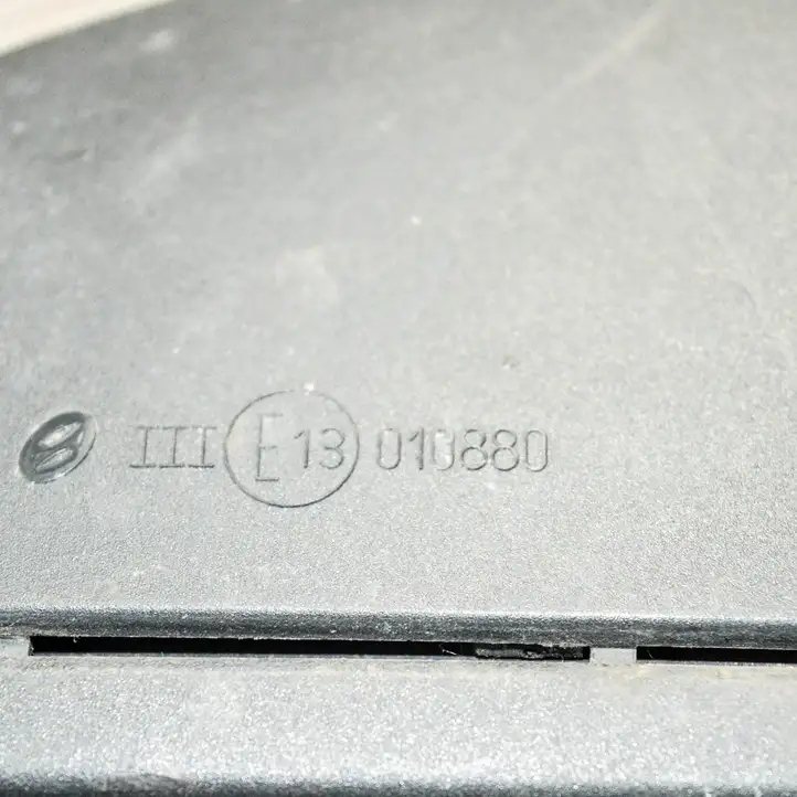 Volkswagen Golf V (2003 - 2009) E1301088017 Боковое зеркало с электроприводом — фото 1