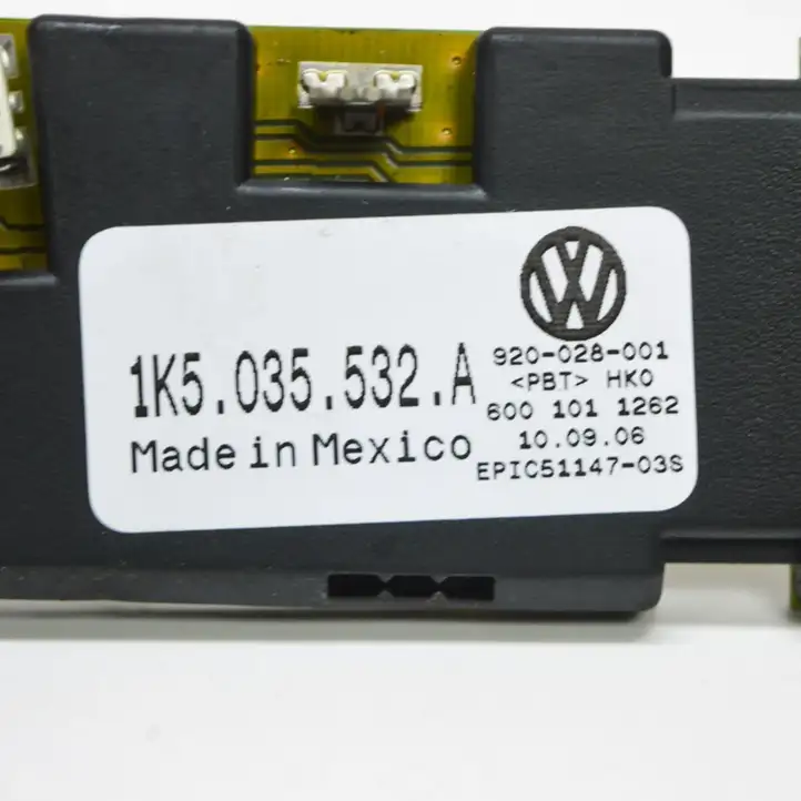 Volkswagen Jetta V (2005 - 2010) 1K5035532A Усилитель антенны — фото 5