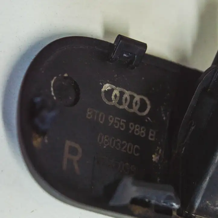 Audi A4 S4 B8 8K (2007 - 2011) 8T0955988B Прочие внешние детали — фото 3