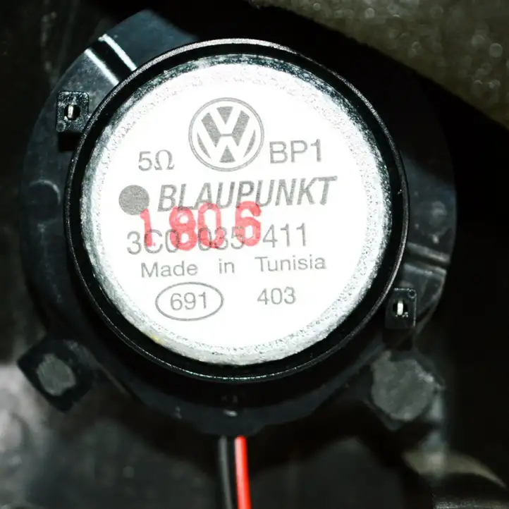 Volkswagen PASSAT B6 (2005 - 2010) 3C08379943C0835411 Прочие детали салона — фото 6