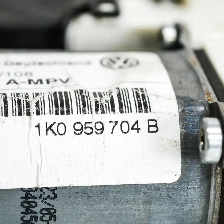 Volkswagen Touran I (2003 - 2010) 1K0959704B Блок кнопок стеклоподъемников — фото 2