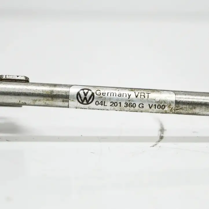 Volkswagen Golf VII (2013 - 2019) 04L201360G Магистральная топливная трубка — фото 4