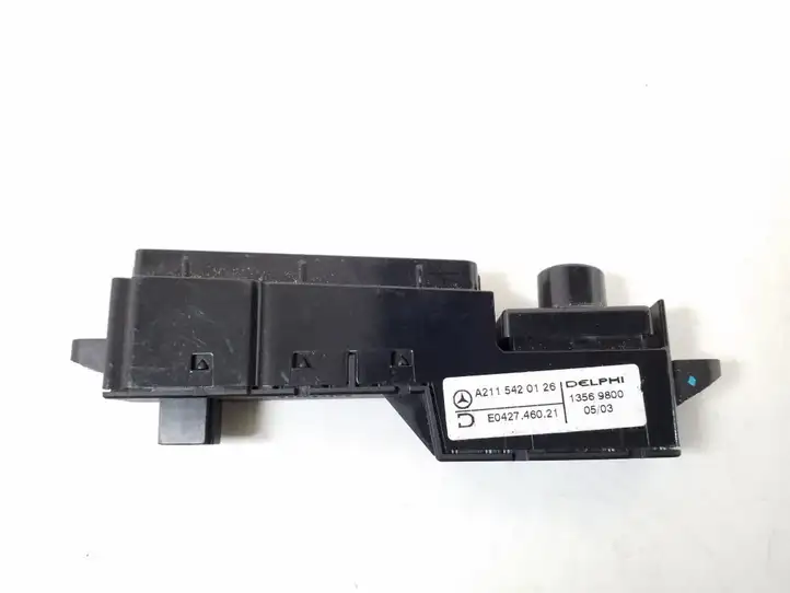 Mercedes-Benz E W211 (2002 - 2009) A2115420126 Другие включатели / ручки/ переключатели — фото 2